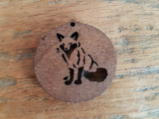 Shamanic necklace "Fox spirit animal" (sitting) 